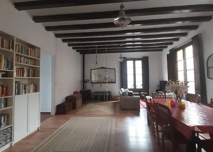 منزل للإقامة Small In Sants With Huge Terrace برشلونة